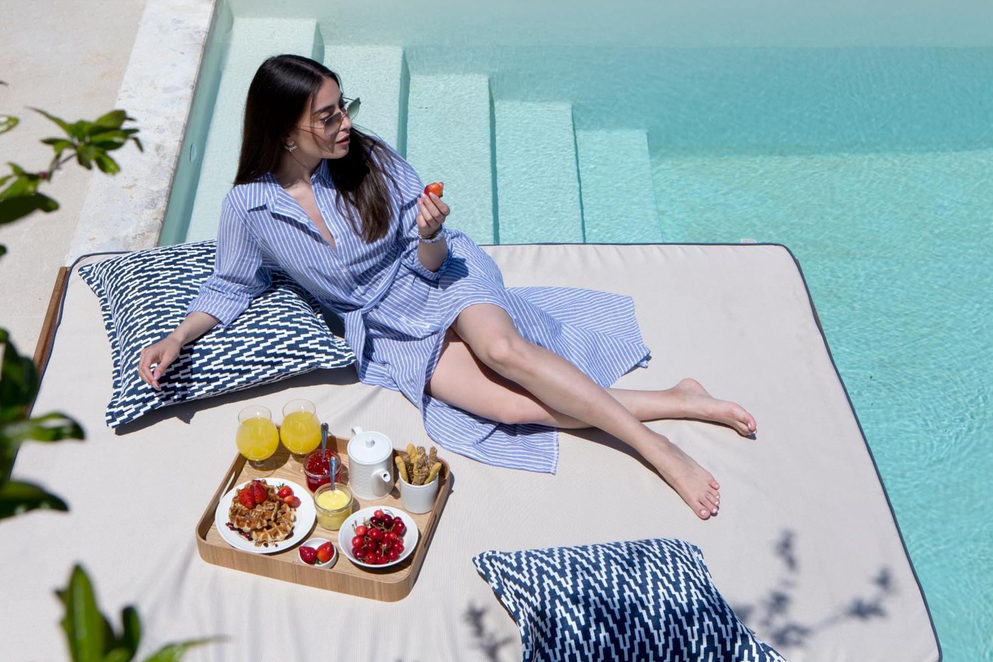 Suite Panoramique 2 Chambres avec Piscine Privée et Bain à Remous - Vue sur Mer